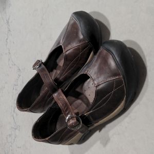 KEEN BROWN LEATHER MARY JANE'S